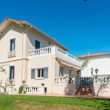 Paquerette Villa Fréjus